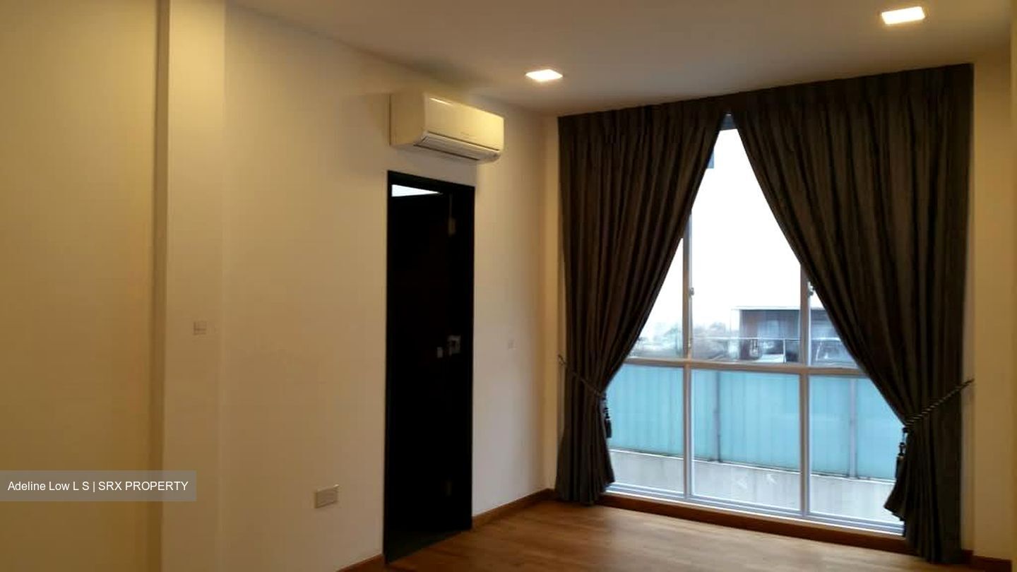 Wak Hassan Place (D27), Semi-Detached #603673561